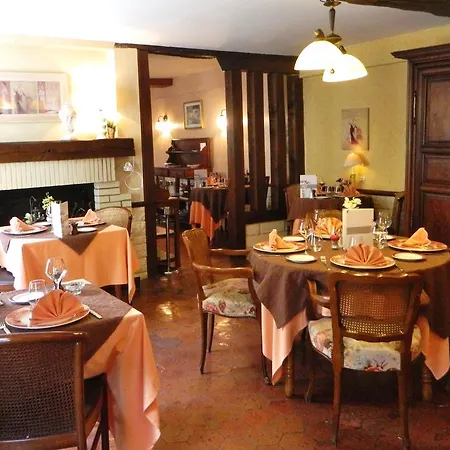 Szálloda Restaurant Du Cygne Conches-en-Ouche
