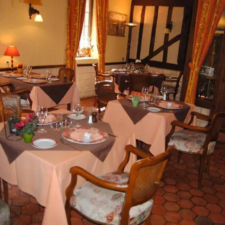 Restaurant Le Cygne Hotel 2*