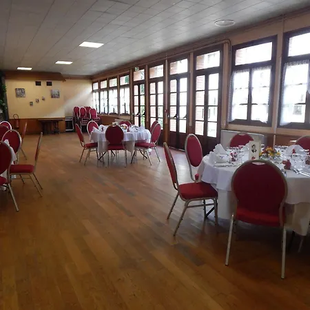 Restaurant Du Cygne فندق
